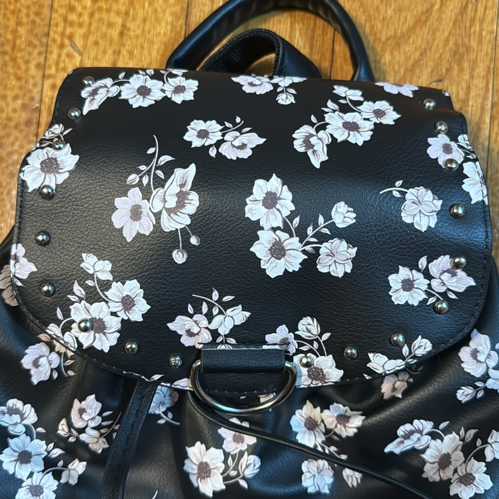 Wild Fable Mini Backpack - Picture 5 of 6